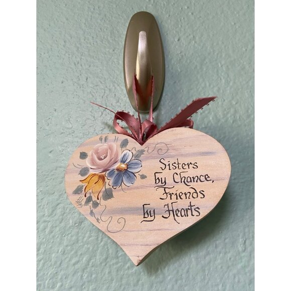Sisters By Chance, Friends by Heart‎ Wood Floral Heart Handmade Sign - Picture 1 of 6